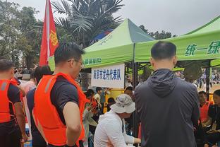 记者：梅西若去伦敦领奖，将会损失3-4天和迈阿密训练的时间